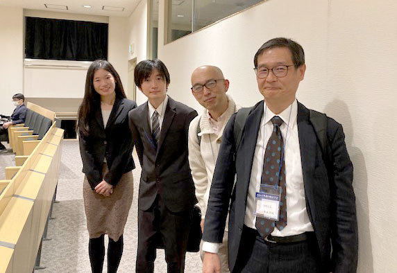 社会に出ること